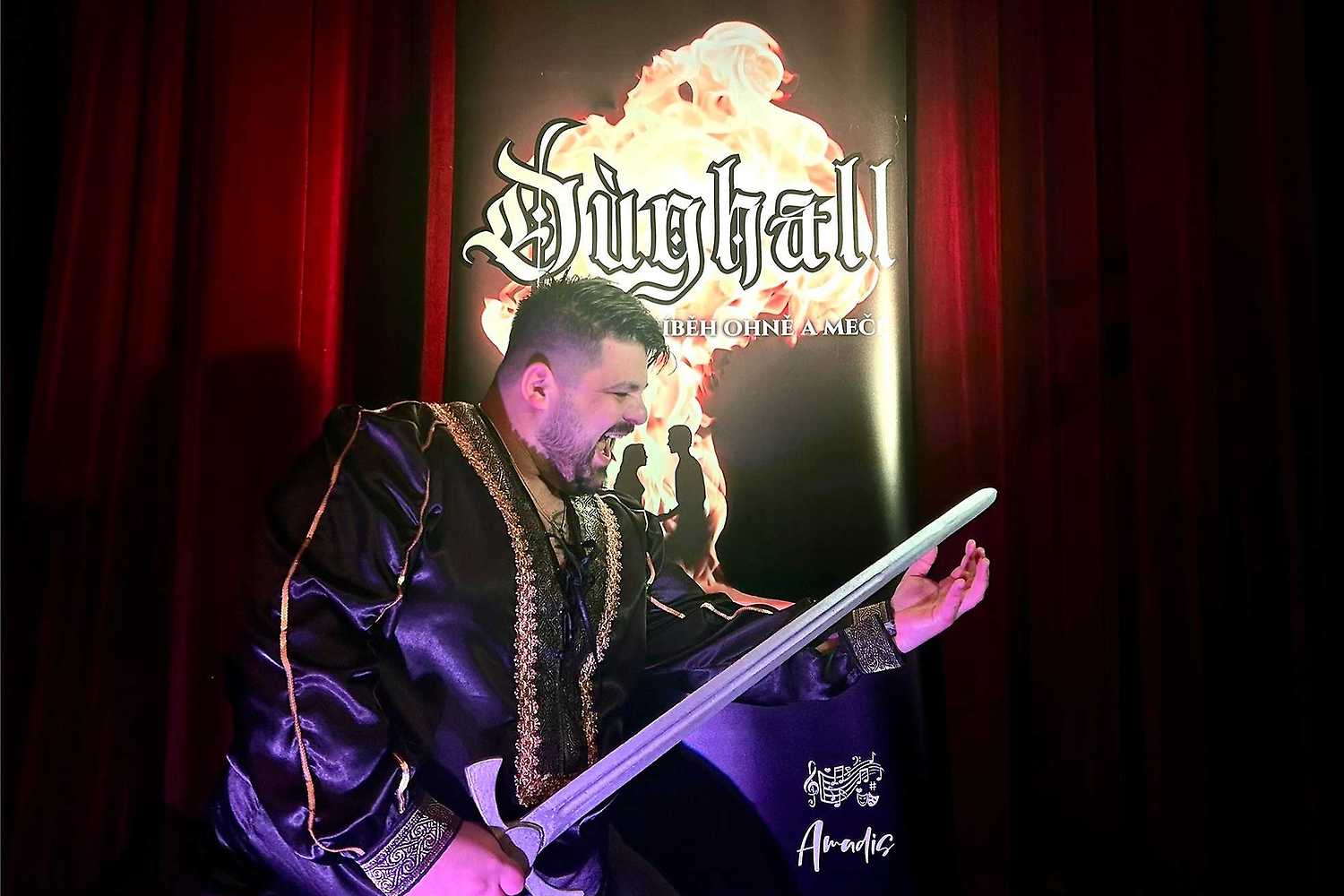 Dùghall: Příběh ohně a meče - ventip.cz