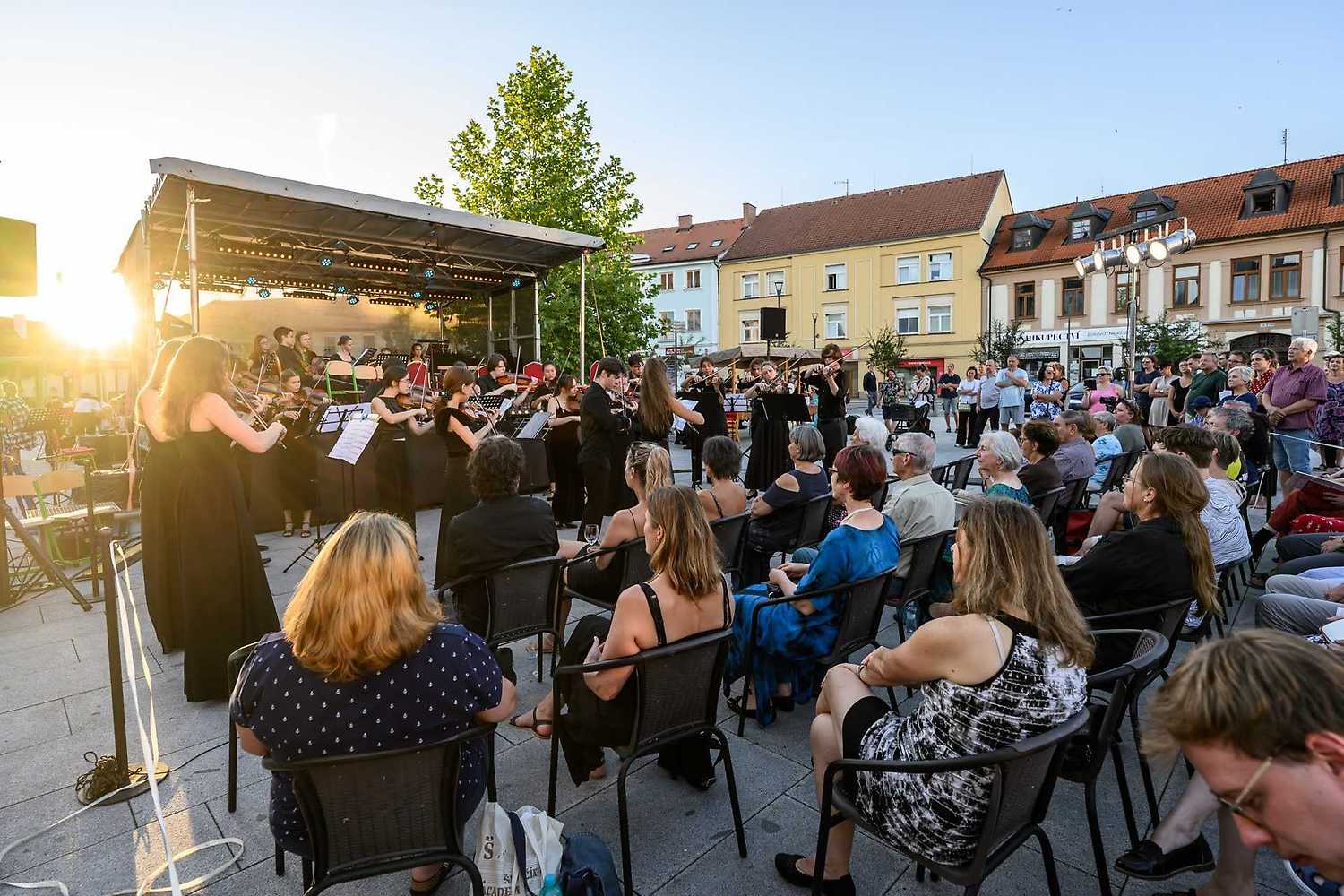Gala open-air koncert - ventip.cz