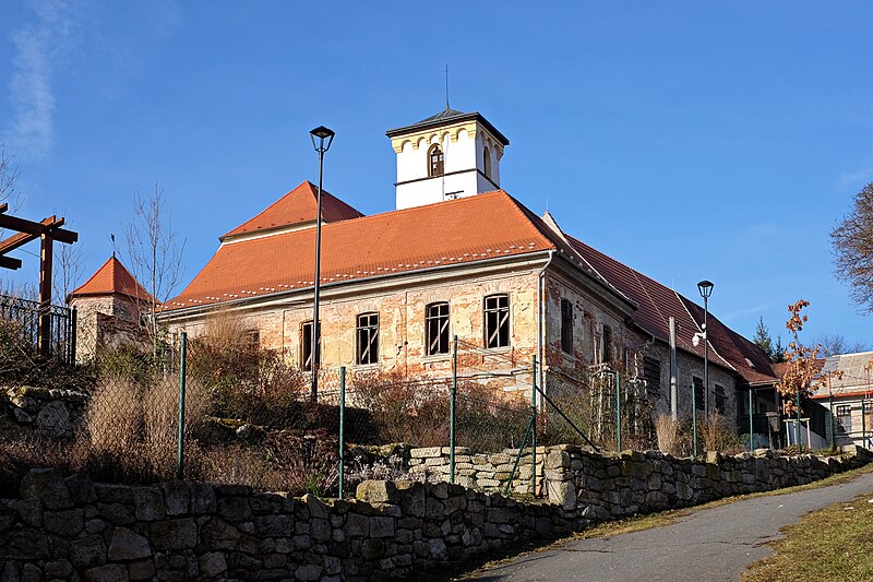 Hazlov (zámek) - ventip.cz