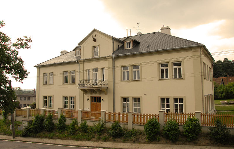 Horní Jelení (zámek) - ventip.cz