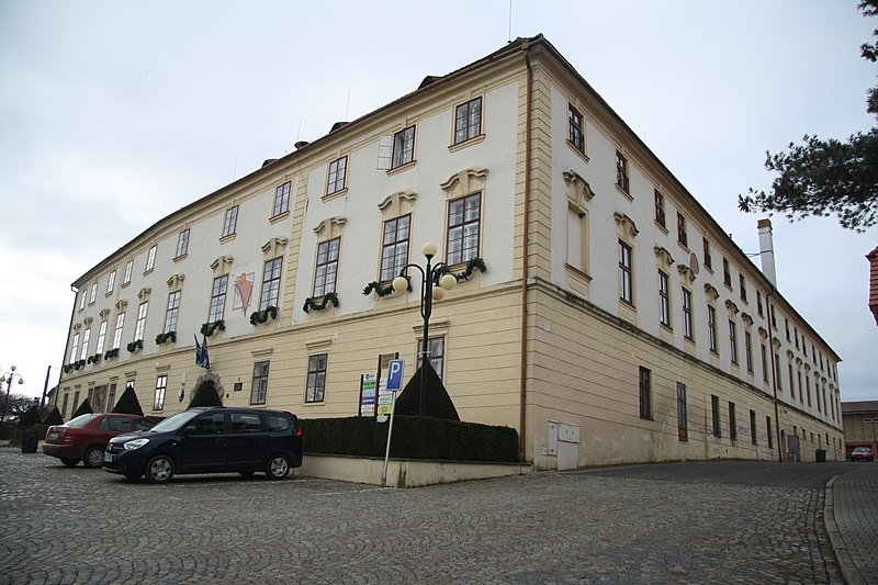 Hrotovice (zámek) - ventip.cz