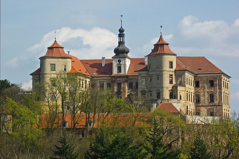 Jezeří (zámek) - ventip.cz
