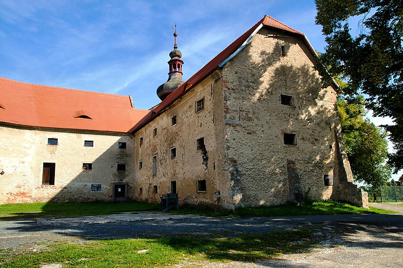 Kadov (tvrz) - ventip.cz