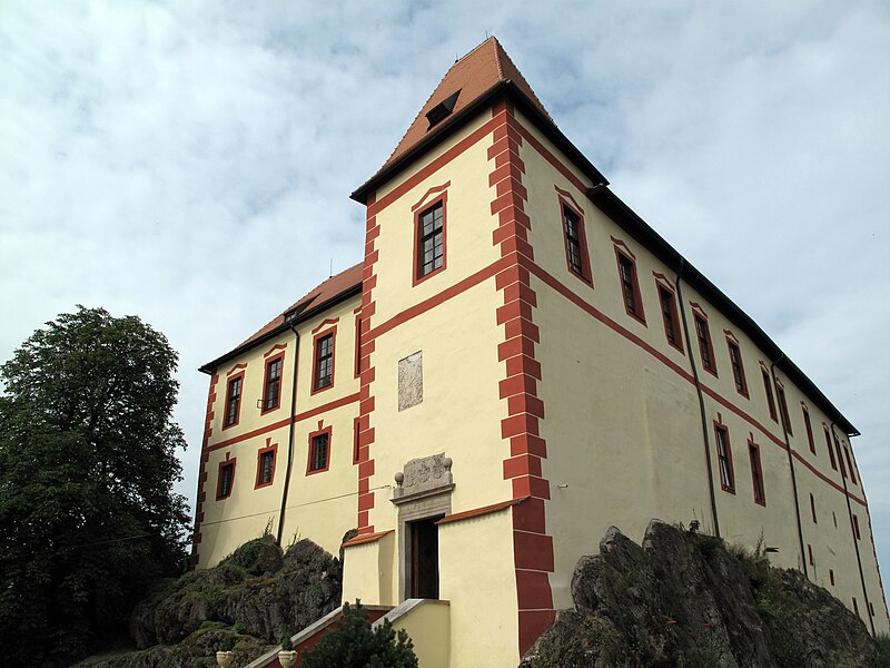 Kámen (hrad) - ventip.cz