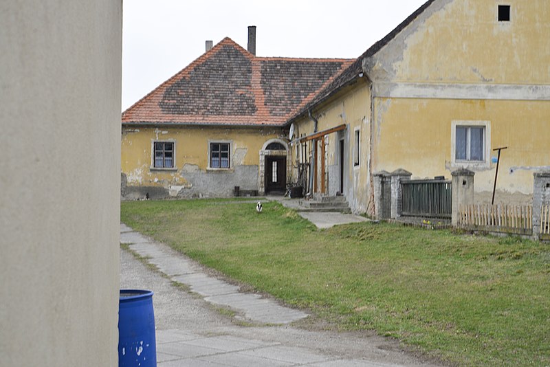 Malíkovice (tvrz) - ventip.cz