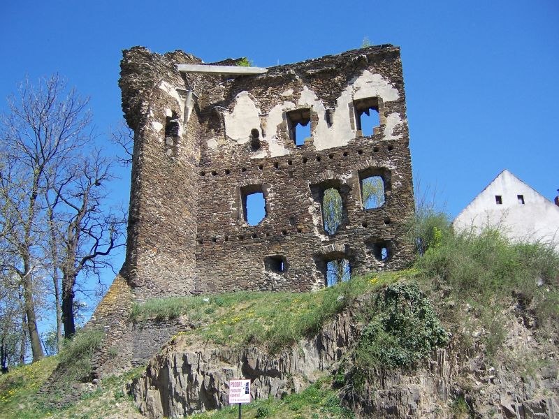Říčany (hrad) - ventip.cz
