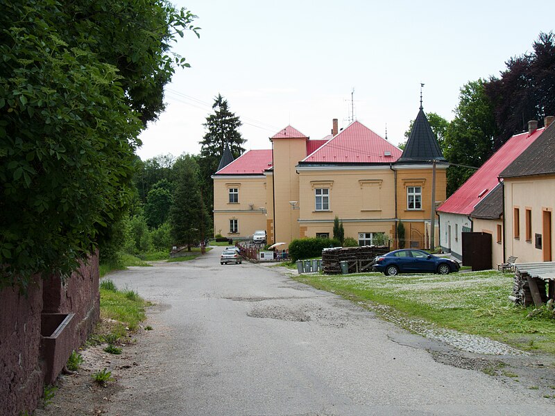 Tučapy (zámek) - ventip.cz