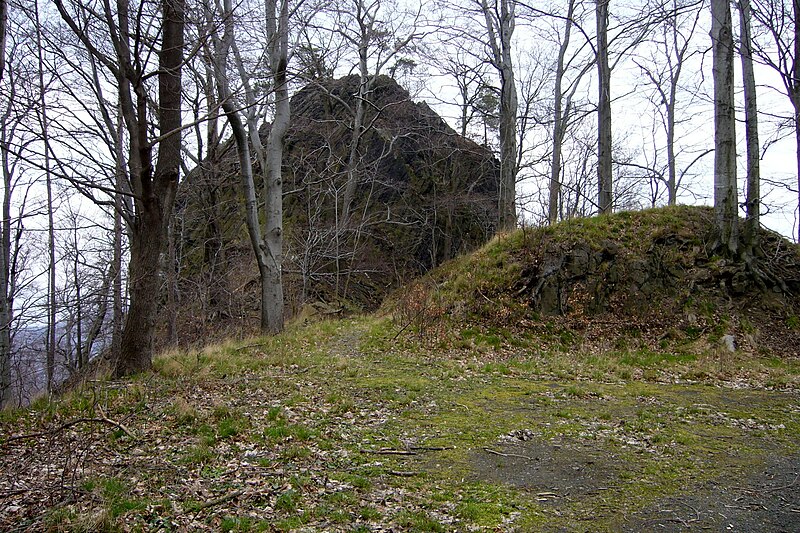 Vraty (zámek) - ventip.cz